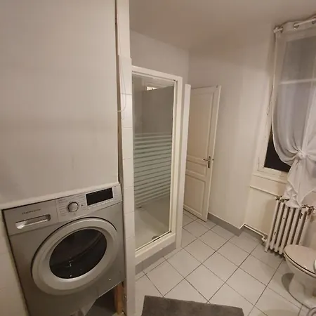 Amazing Big Flat In Champs-elysees * Paris