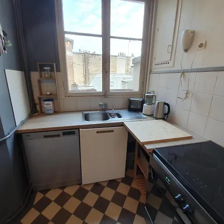 Amazing Big Flat In Champs-elysees Apartment